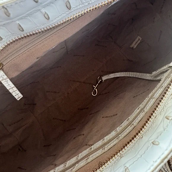 Brahmin Sugar Whiteish Johanna Handbag Hobo Style NWT - Picture 9 of 12